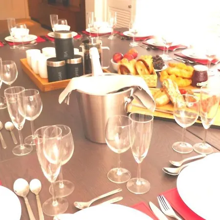 The Gillygate Gathering - Centre - Sleeps Up To 18 York