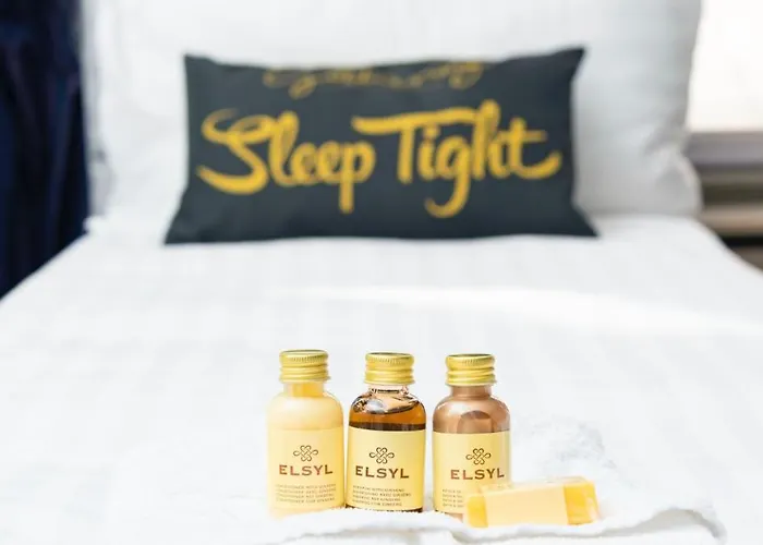 Apartment The Gillygate Gathering - Centre - Sleeps Up To 18