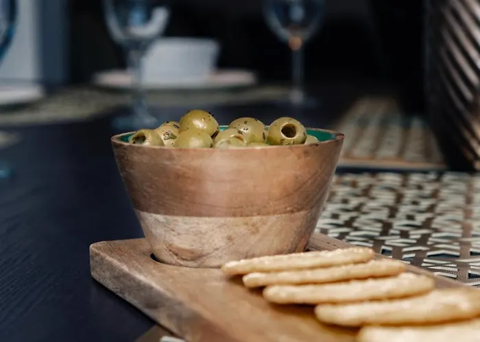 The Gillygate Gathering - Centre - Sleeps Up To 18 York